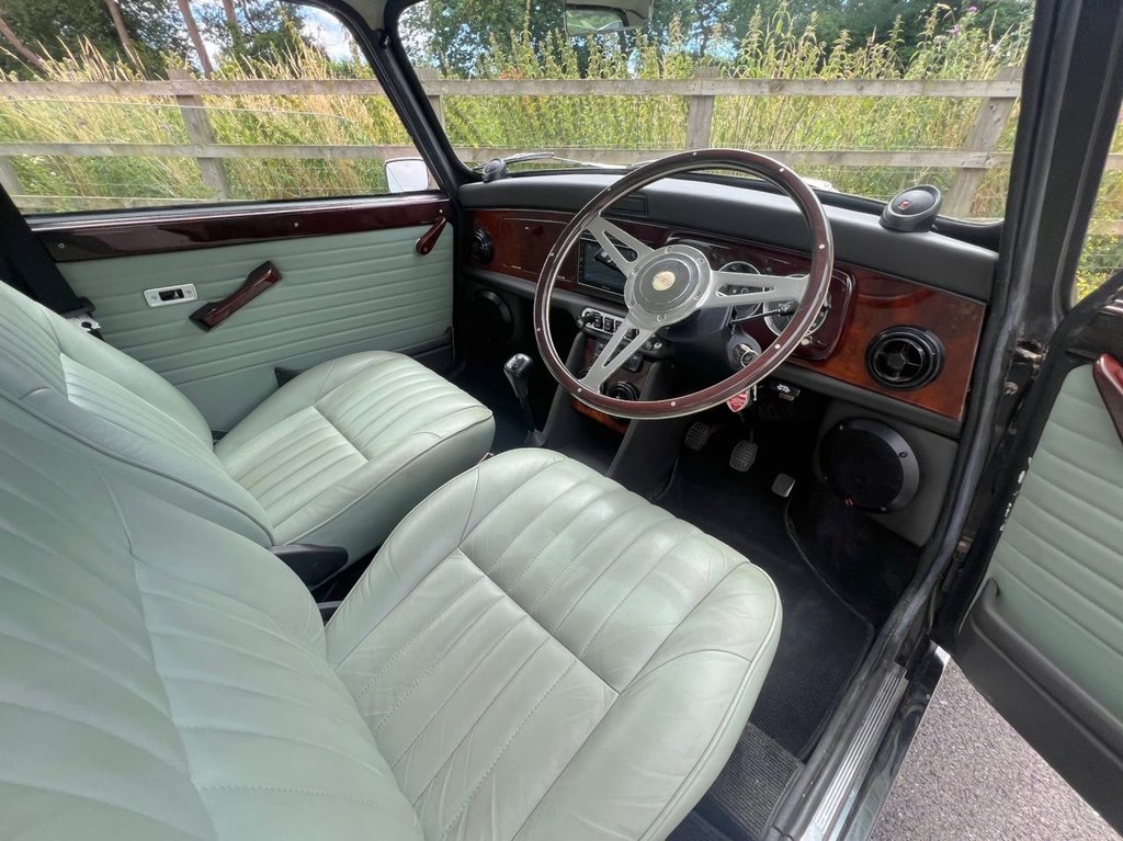USED 1987 D AUSTIN MINI 1300cc // Singer PLAN B's Custom MINI Mayfair // px swap 