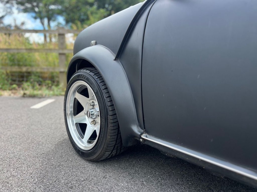 USED 1987 D AUSTIN MINI 1300cc // Singer PLAN B's Custom MINI Mayfair // px swap 