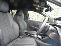 USED 2022 72 PEUGEOT 208 GT 50kWh 5d 135 BHP 