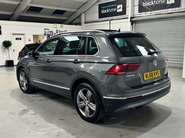 View our VOLKSWAGEN TIGUAN ALLSPACE