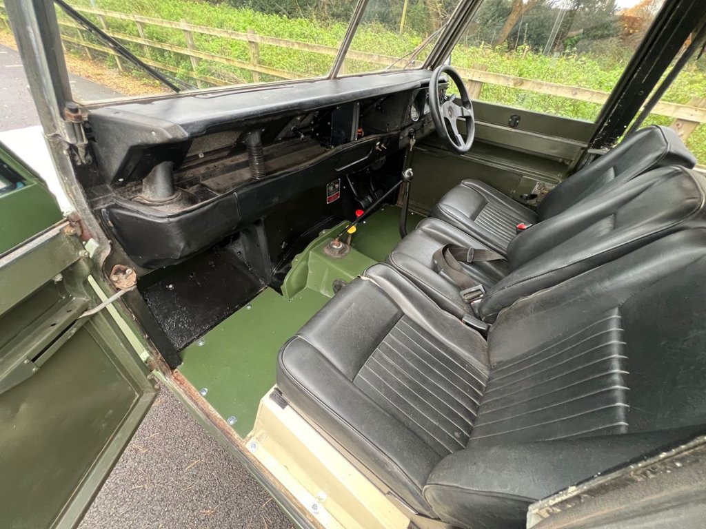 USED 1984 A LAND ROVER SERIES 111 200tdi // Rag Top // 4x4 // px swap 