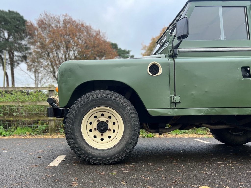 USED 1984 A LAND ROVER SERIES 111 200tdi // Rag Top // 4x4 // px swap 