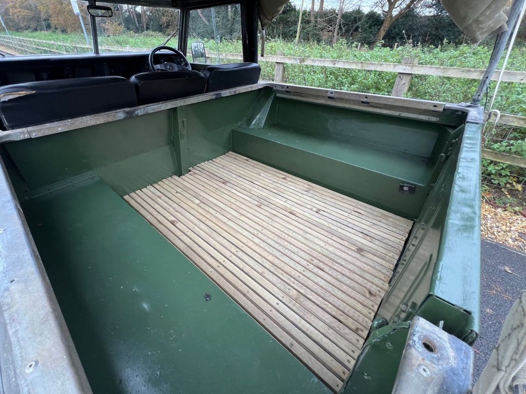 USED 1984 A LAND ROVER SERIES 111 200tdi // Rag Top // 4x4 // px swap 