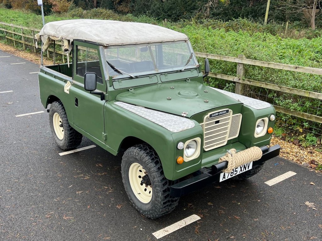 USED 1984 A LAND ROVER SERIES 111 200tdi // Rag Top // 4x4 // px swap 