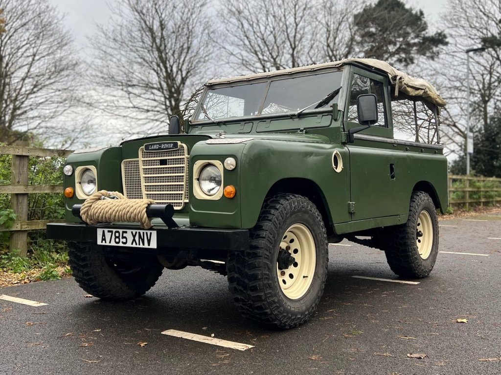 USED 1984 A LAND ROVER SERIES 111 200tdi // Rag Top // 4x4 // px swap 