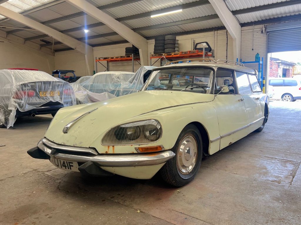 USED 1967 CITROEN DS ID21 Familiale // Series 3 // 2200cc // BARN FIND ROLLING RESTO PROJECT //  px swap 