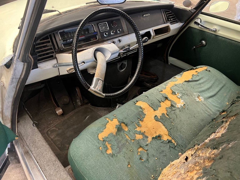 USED 1967 CITROEN DS ID21 Familiale // Series 3 // 2200cc // BARN FIND ROLLING RESTO PROJECT //  px swap 