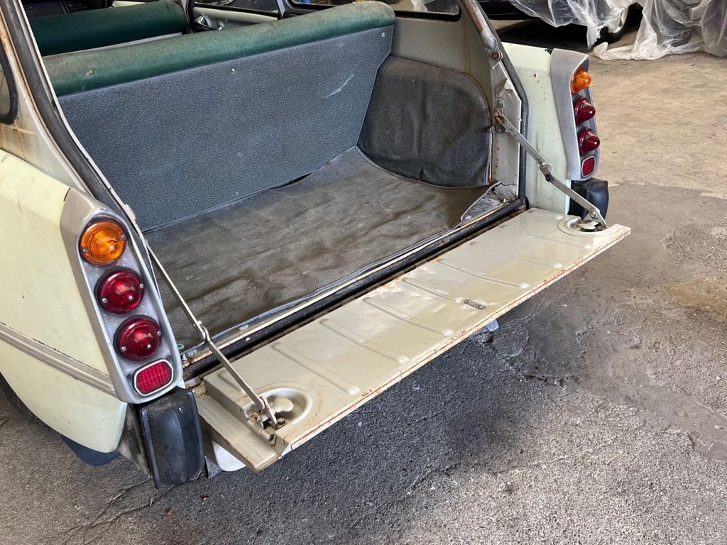USED 1967 CITROEN DS ID21 Familiale // Series 3 // 2200cc // BARN FIND ROLLING RESTO PROJECT //  px swap 