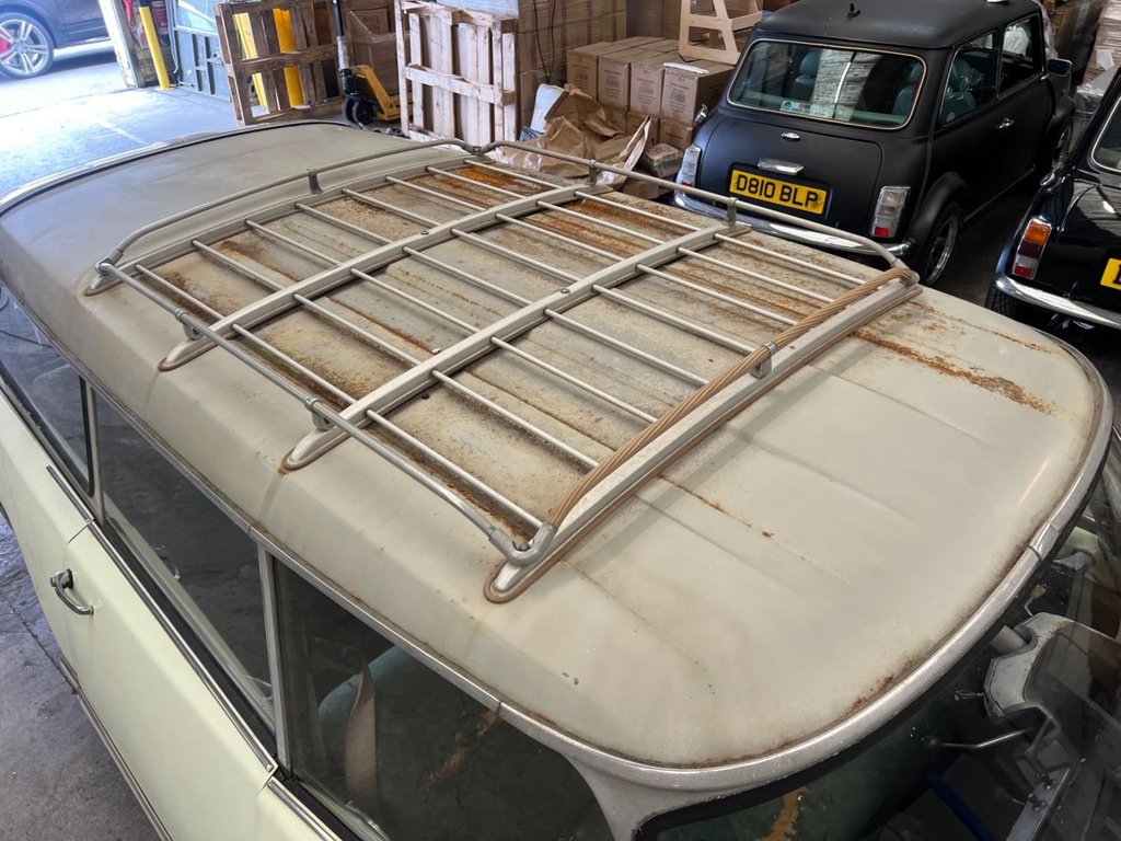 USED 1967 CITROEN DS ID21 Familiale // Series 3 // 2200cc // BARN FIND ROLLING RESTO PROJECT //  px swap 