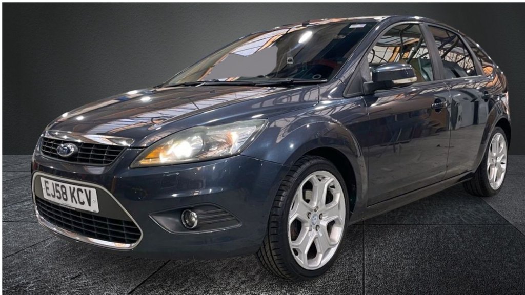 USED 2009 58 FORD FOCUS 2.0 TITANIUM 5d 145 BHP SAT NAV+FULL LEATHER+XENON+LEATHER
