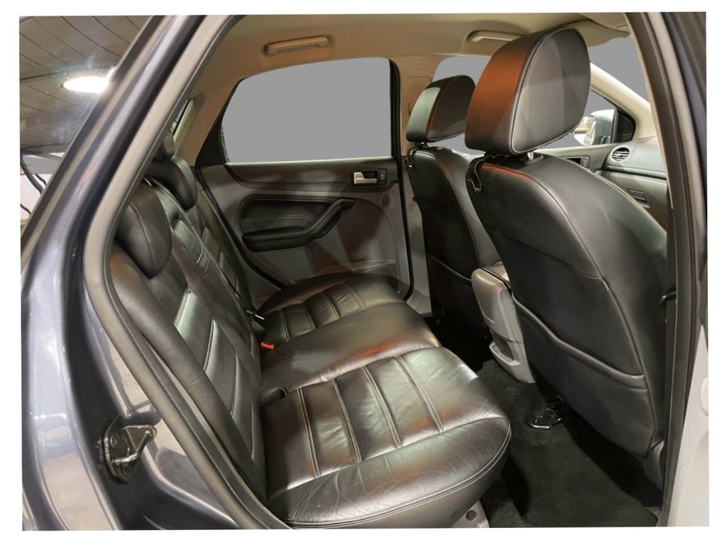 USED 2009 58 FORD FOCUS 2.0 TITANIUM 5d 145 BHP SAT NAV+FULL LEATHER+XENON+LEATHER