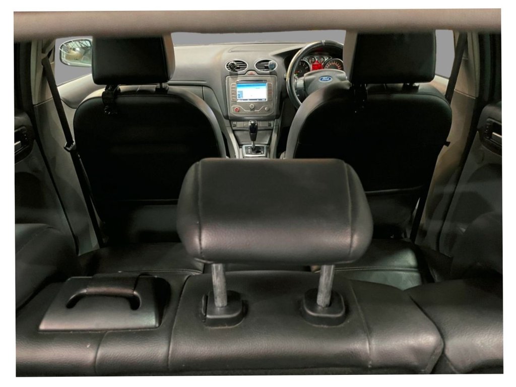 USED 2009 58 FORD FOCUS 2.0 TITANIUM 5d 145 BHP SAT NAV+FULL LEATHER+XENON+LEATHER