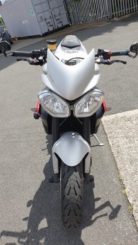 USED 2015 15 TRIUMPH STREET TRIPLE 675RX Roadster Naked Excellent special edition Street Triple