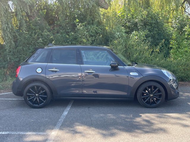 2014 64 MINI Hatch Cooper 2.0 COOPER S **HEATWAVE SALE**