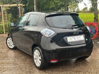 USED 2015 RENAULT ZOE ELECTRIC DYNAMIQUE INTENS 5dr AUTO 88 BHP 