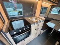 USED 2022 22 VOLKSWAGEN CRAFTER 2.0 CR35 TDI M H/R P/V STARTLINE 138 BHP **Brand New Conversion - 4 Berth - 500 Miles** 