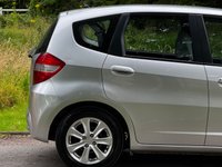 USED 2011 11 HONDA JAZZ 1.3 I-VTEC ES 5d 98 BHP 