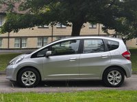 USED 2011 11 HONDA JAZZ 1.3 I-VTEC ES 5d 98 BHP 