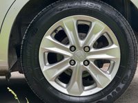 USED 2011 11 HONDA JAZZ 1.3 I-VTEC ES 5d 98 BHP 