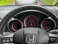 USED 2011 11 HONDA JAZZ 1.3 I-VTEC ES 5d 98 BHP 