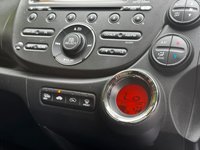 USED 2011 11 HONDA JAZZ 1.3 I-VTEC ES 5d 98 BHP 