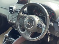 USED 2012 12 AUDI A1 1.6 TDI SPORT 3d 103 BHP Stunning Two-Tone Interior