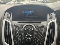 USED 2013 13 FORD FOCUS 1.6 ZETEC 5d 104 BHP Excellent condition low mileage