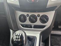 USED 2013 13 FORD FOCUS 1.6 ZETEC 5d 104 BHP Excellent condition low mileage