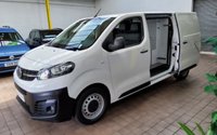 USED 2021 71 VAUXHALL VIVARO 1.5 L1H1 F2900 DYNAMIC S/S 101 BHP BIG SPEC 3 SEATS SAT NAV PARK SENSOR AC DAB BULKHEAD SHELVING 1 OWNER SERVICE HISTORY VAUXHALL WARRANTY TILL DEC 2024