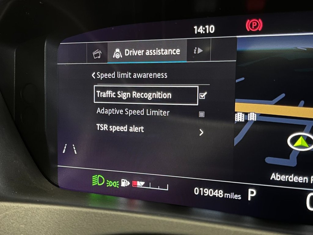 USED 2020 20 JAGUAR F-PACE 2.0 CHEQUERED FLAG AWD 5d 178 BHP 