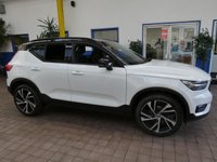 USED 2020 70 VOLVO XC40 1.5 T3 R-DESIGN PRO 5d 161 BHP SAT NAV PART LEATHER HEATED SEATS PARKING SENSORS 1 OWNER SERVICE HISTORY WARRANTY