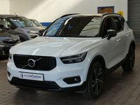 USED 2020 70 VOLVO XC40 1.5 T3 R-DESIGN PRO 5d 161 BHP SAT NAV PART LEATHER HEATED SEATS PARKING SENSORS 1 OWNER SERVICE HISTORY WARRANTY