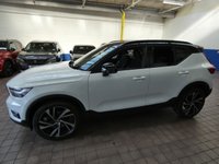 USED 2020 70 VOLVO XC40 1.5 T3 R-DESIGN PRO 5d 161 BHP SAT NAV PART LEATHER HEATED SEATS PARKING SENSORS 1 OWNER SERVICE HISTORY WARRANTY