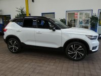 USED 2020 70 VOLVO XC40 1.5 T3 R-DESIGN PRO 5d 161 BHP SAT NAV PART LEATHER HEATED SEATS PARKING SENSORS 1 OWNER SERVICE HISTORY WARRANTY