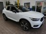 USED 2020 70 VOLVO XC40 1.5 T3 R-DESIGN PRO 5d 161 BHP SAT NAV PART LEATHER HEATED SEATS PARKING SENSORS 1 OWNER SERVICE HISTORY WARRANTY