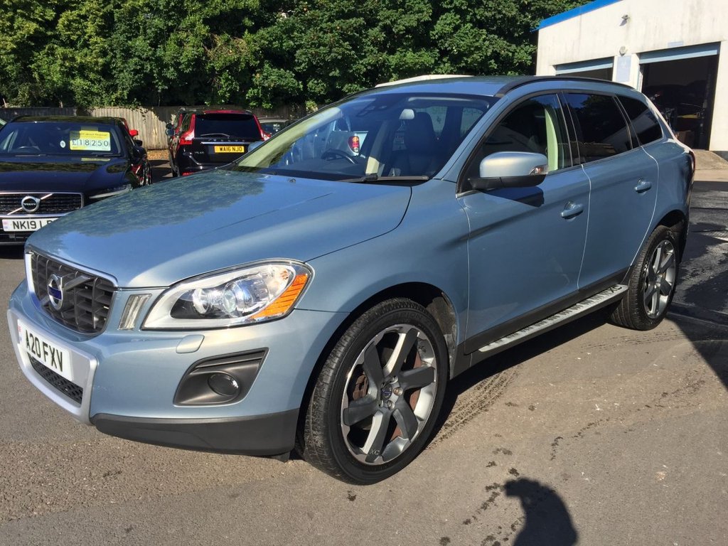 USED 2009 A VOLVO XC60 2.4 D5 SE LUX AWD 5d 185 BHP 