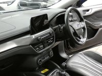 USED 2021 21 FORD FOCUS ACTIVE 1.5 X VIGNALE ECOBLUE 5d 119 BHP TOP OF THE RANGE BIG SPEC B AND O SOUND HEAD UP DISPLAY SAT NAV LEATHER HEATED SEATS AND STEERING REAR CAMERA CRUISE PARKING SENSORS STUNNING EXAMPLE