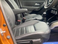 USED 2019 19 DACIA DUSTER 1.3 PRESTIGE TCE 5d 130 BHP * SATNAV *     MEGA SPEC