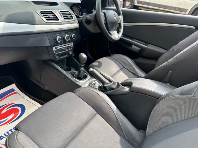 2010 Renault Megane 1.4L Dynamique Tomtom Tce 2dr - Photo 10