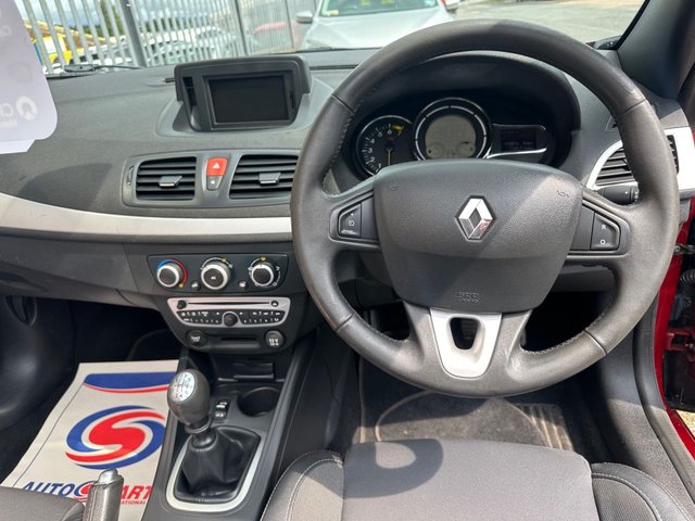 2010 Renault Megane 1.4L Dynamique Tomtom Tce 2dr - Photo 9