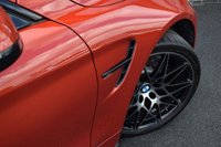 USED 2018 Y BMW M4 3.0 M4 COMPETITION 2d 444 BHP HUD / H&K / CARBON SPLITTER