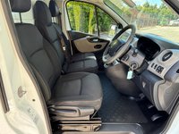 USED 2019 69 RENAULT TRAFIC 1.6 LL29 BUSINESS+ ENERGY LWB DCI 125 BHP EURO 6 / LWB