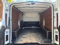 USED 2019 69 RENAULT TRAFIC 1.6 LL29 BUSINESS+ ENERGY LWB DCI 125 BHP EURO 6 / LWB