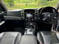 USED 2018 18 MITSUBISHI SHOGUN 3.2 DI-D SG3 5d 187 BHP FULL SERVICE HISTORY