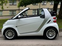 USED 2011 11 SMART FORTWO CABRIO 1.0 PASSION MHD 2d 71 BHP 