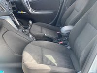 USED 2013 13 VAUXHALL ZAFIRA TOURER 2.0 EXCLUSIV CDTI 5d 128 BHP 