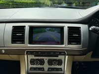 USED 2013 13 JAGUAR XF 2.2 D LUXURY 4d 200 BHP 