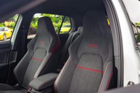 USED 2022 22 VOLKSWAGEN GOLF 2.0 TSI GTI Clubsport 45 DSG Euro 6 (s/s) 5dr Clubsport Steering Wheel