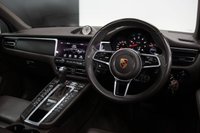 USED 2018 68 PORSCHE MACAN 2.0 PDK 