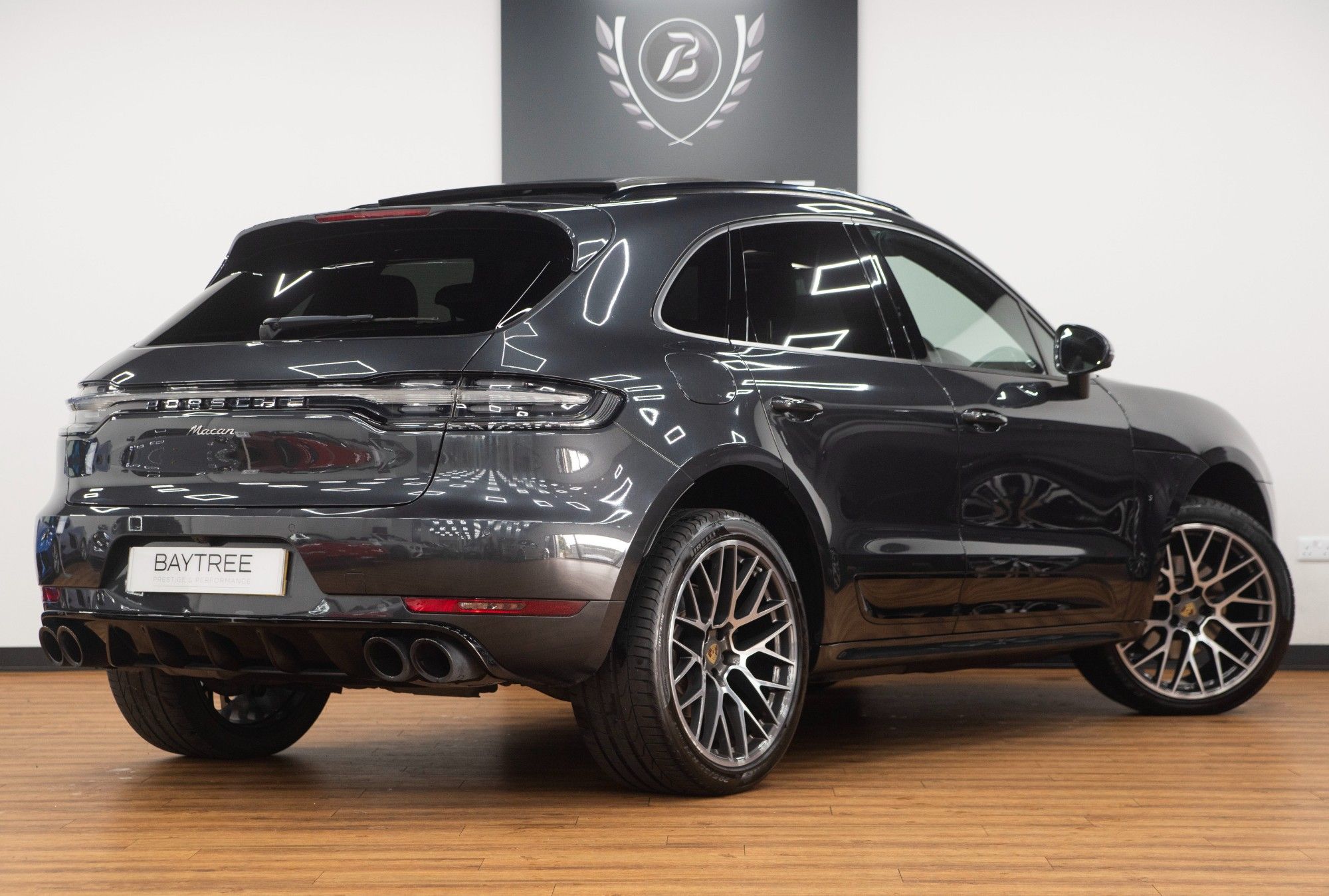 USED 2018 68 PORSCHE MACAN 2.0 PDK 